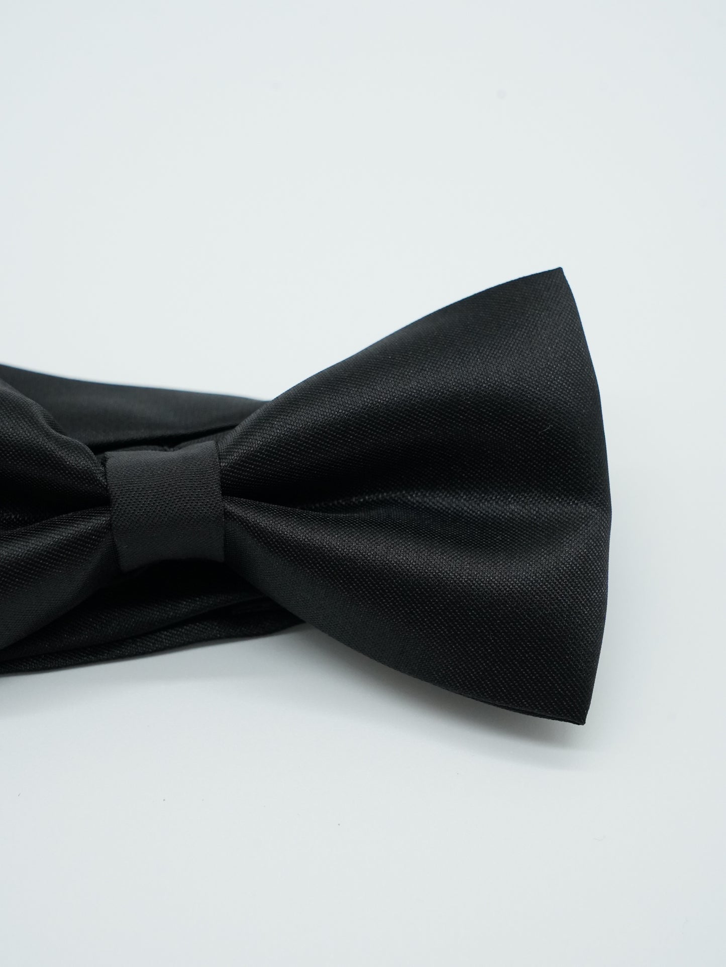 Papillon modello fiocco in raso nero