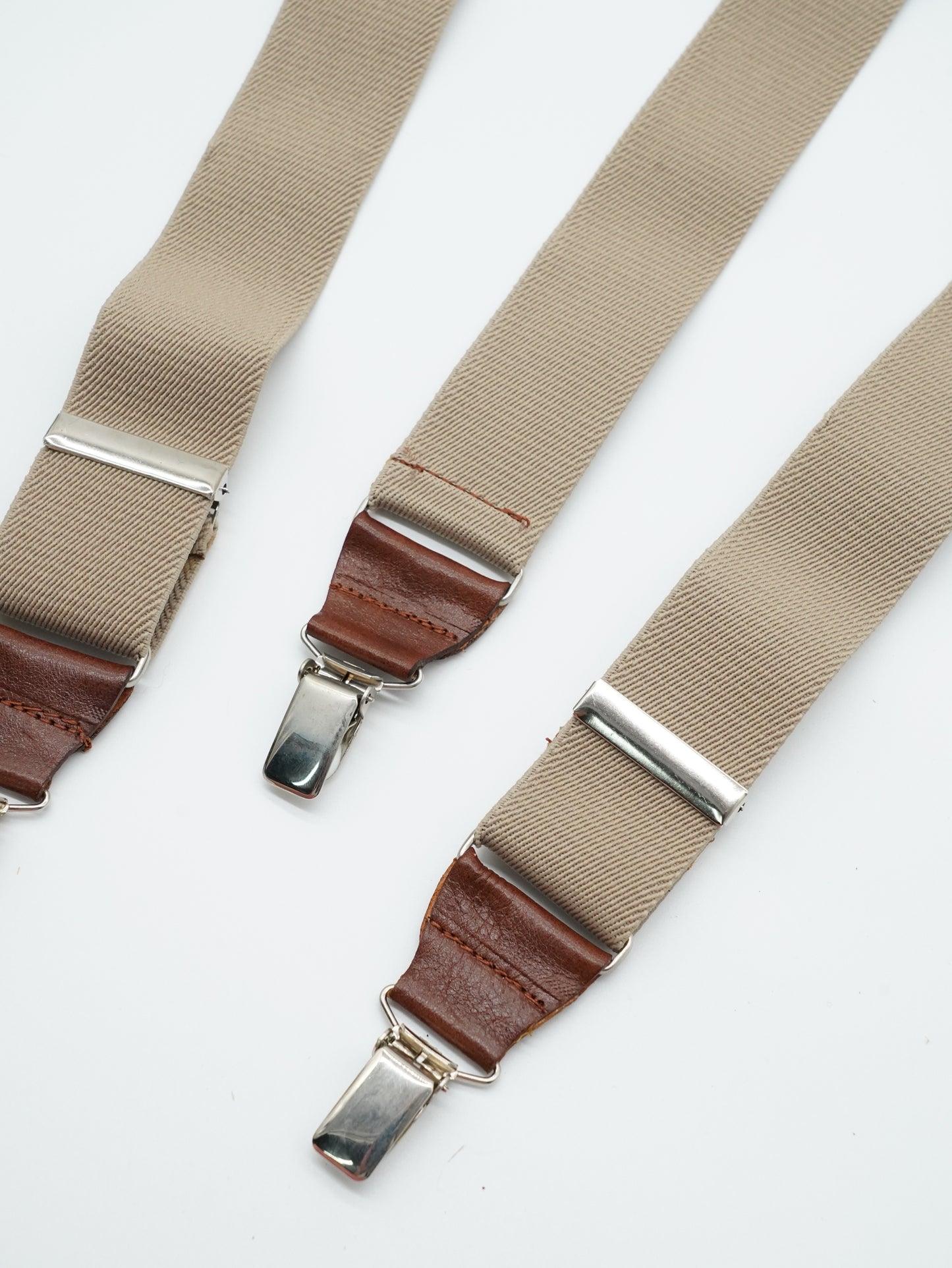 Bretelle Beige pelle Testa di moro con clip