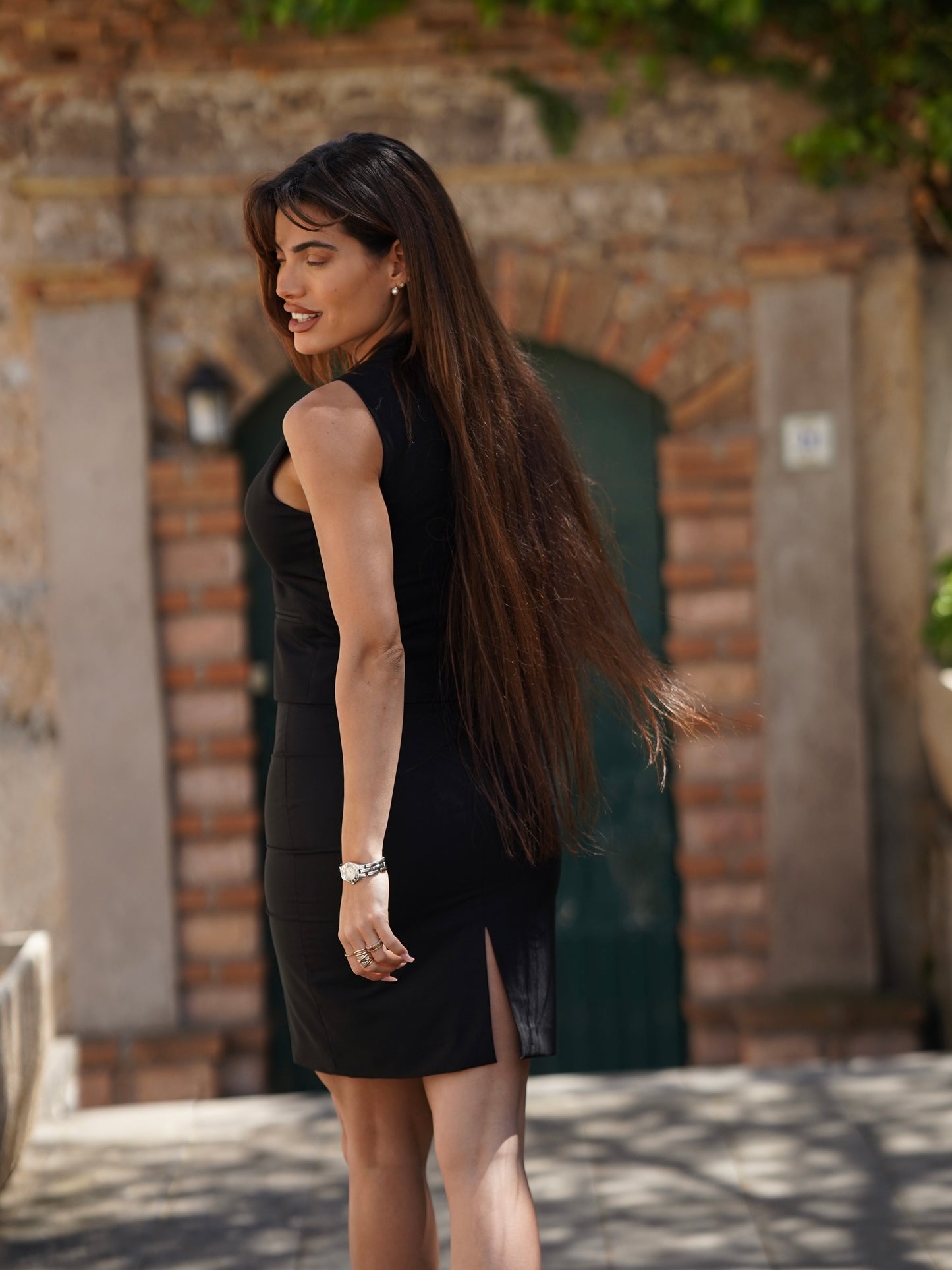 Gonna nera vita alta