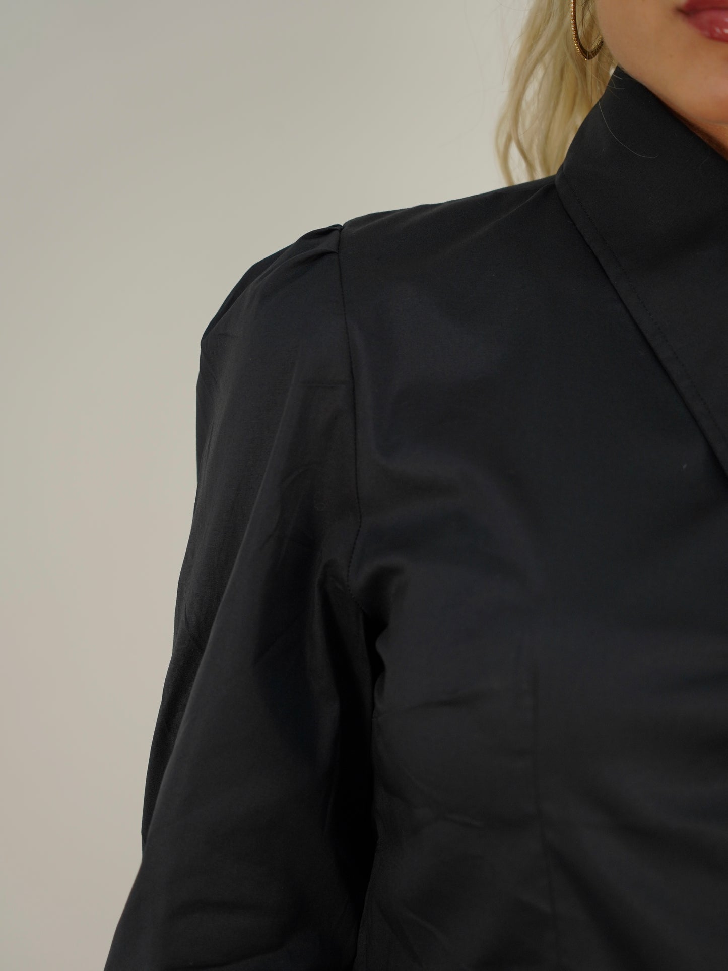 Camicia mory collo a vela nero