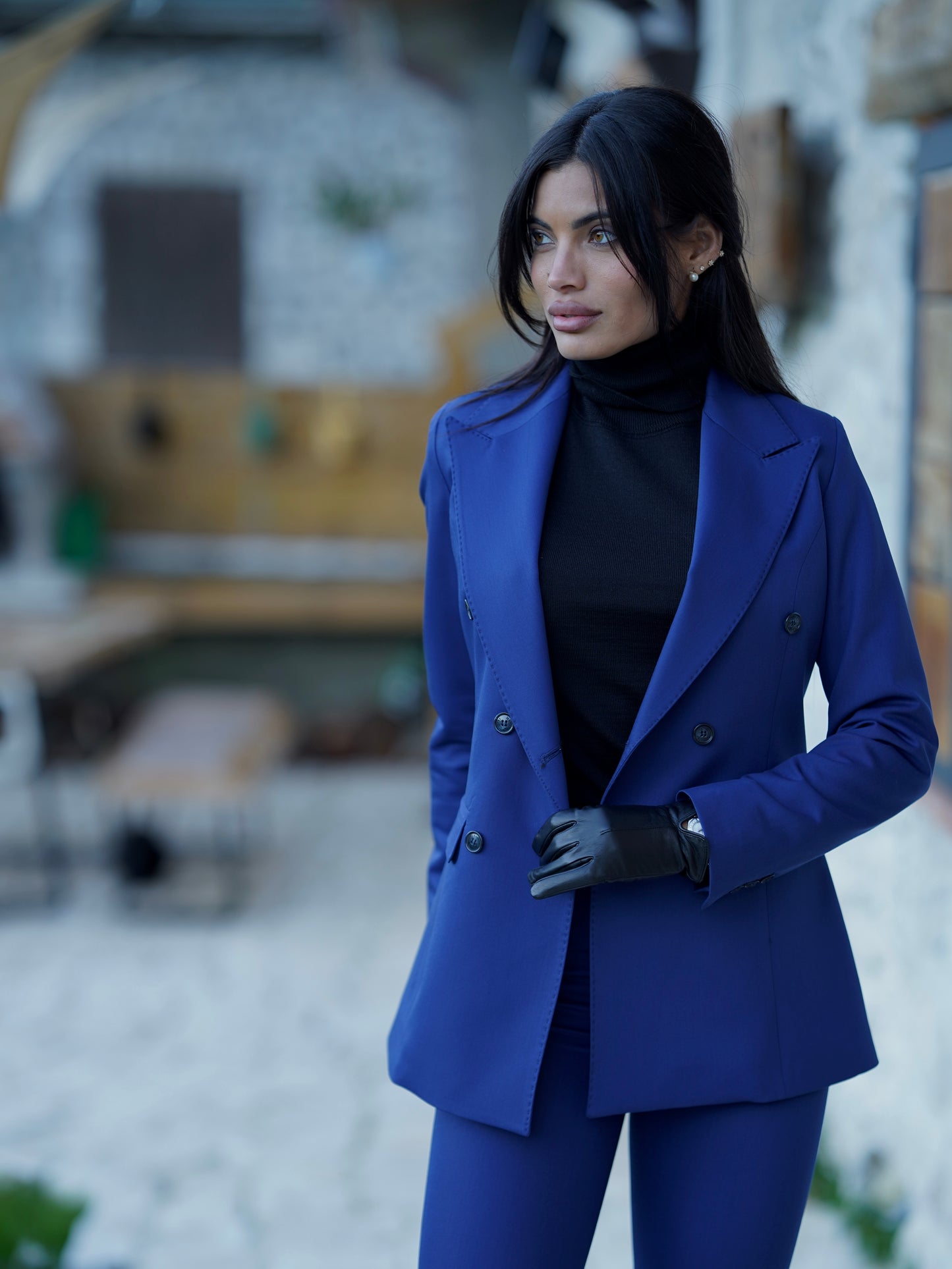 Pantalone azzurro oltremare a vita alta