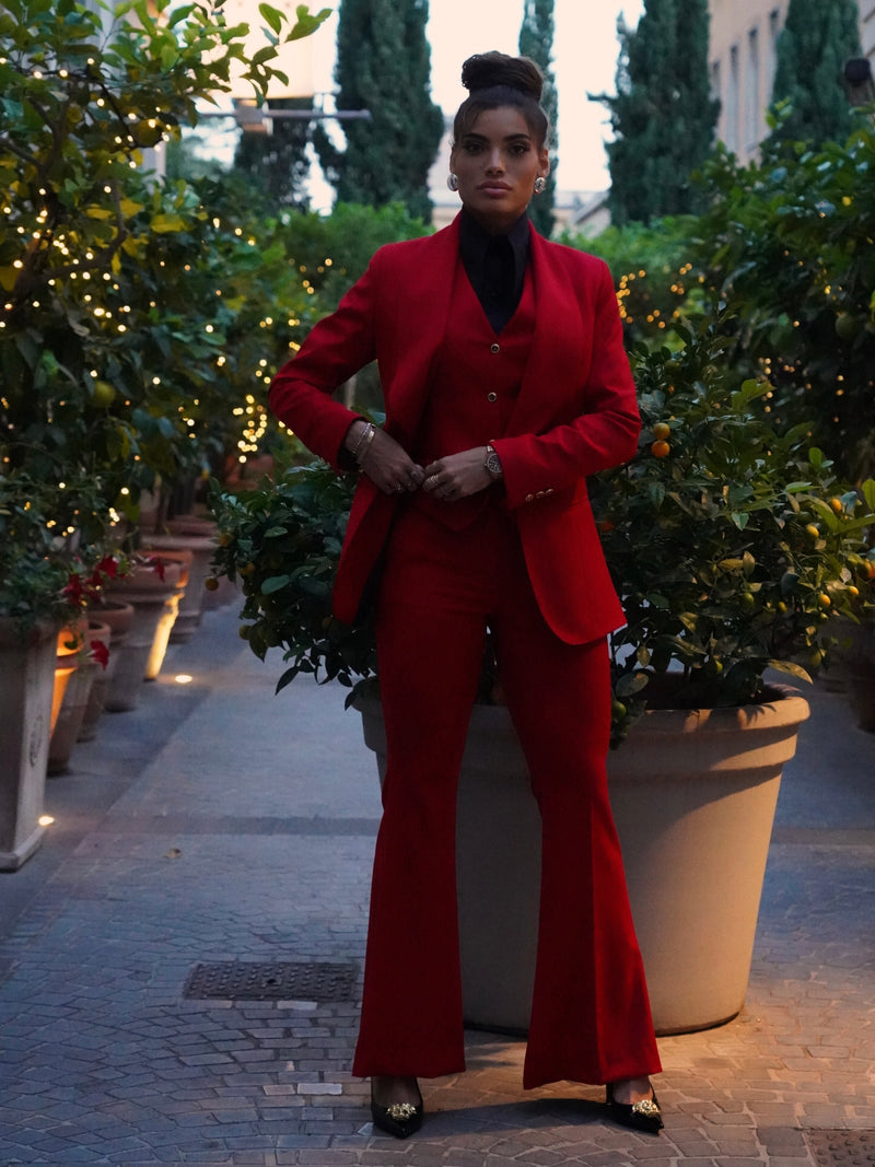 Pantalone rosso a zampa