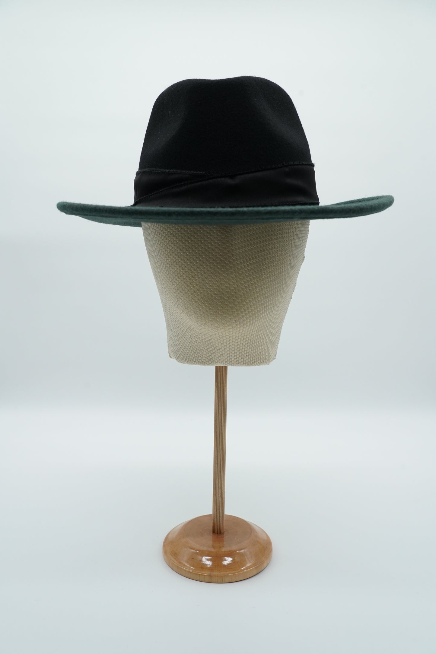 Cappello Texas Nero /verde in feltro