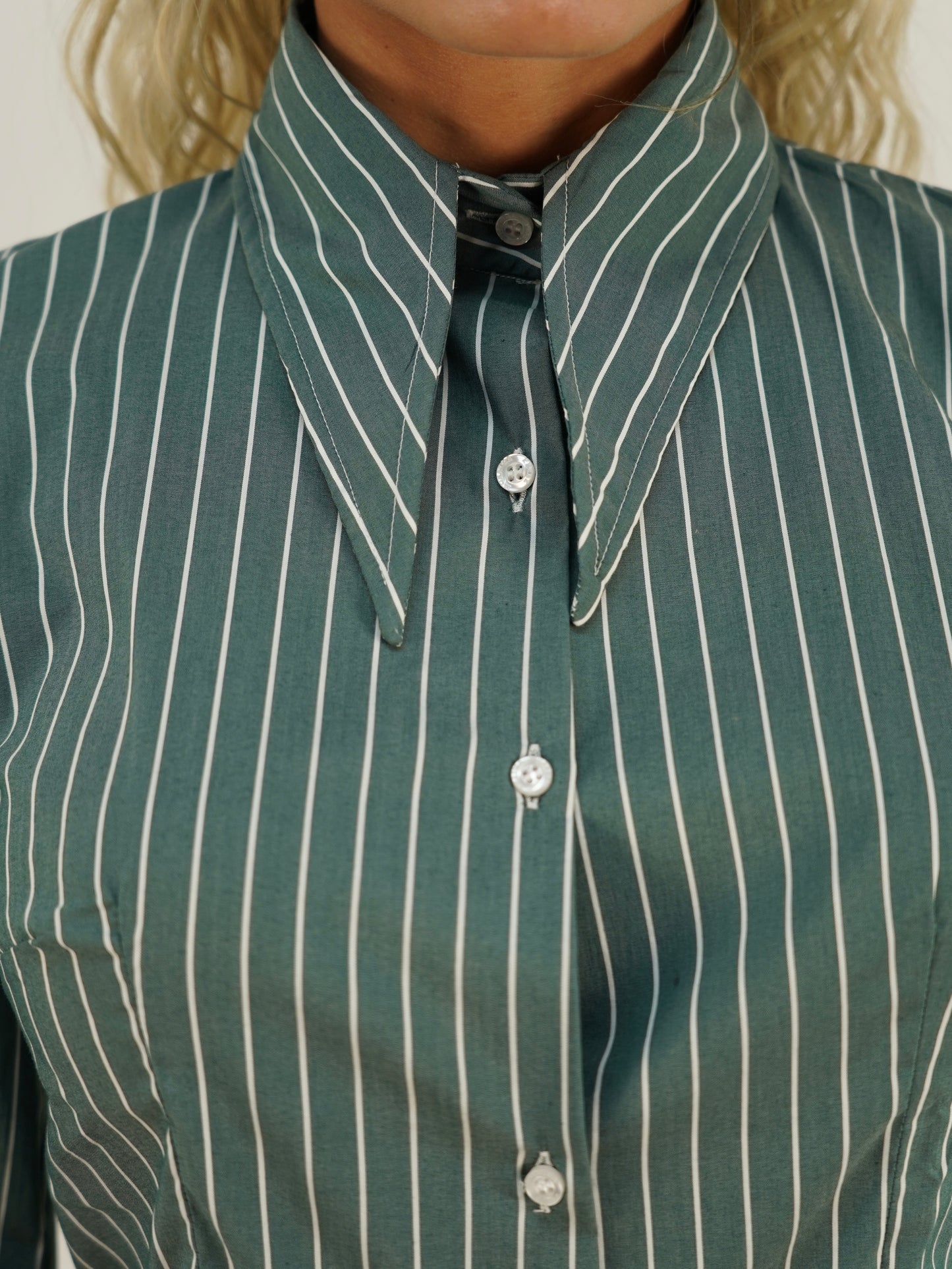 Camicia mory collo a vela verde rigato