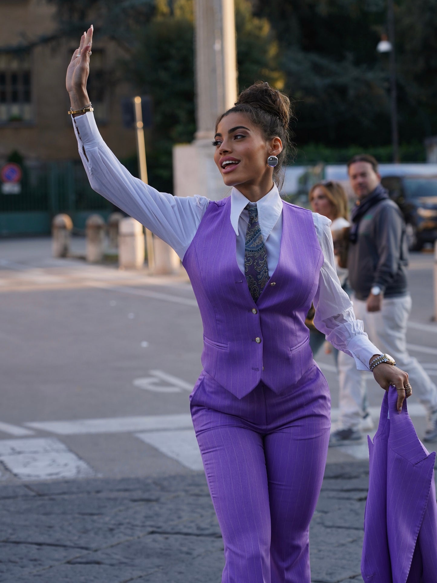 Pantalone a zampa lilla gessato