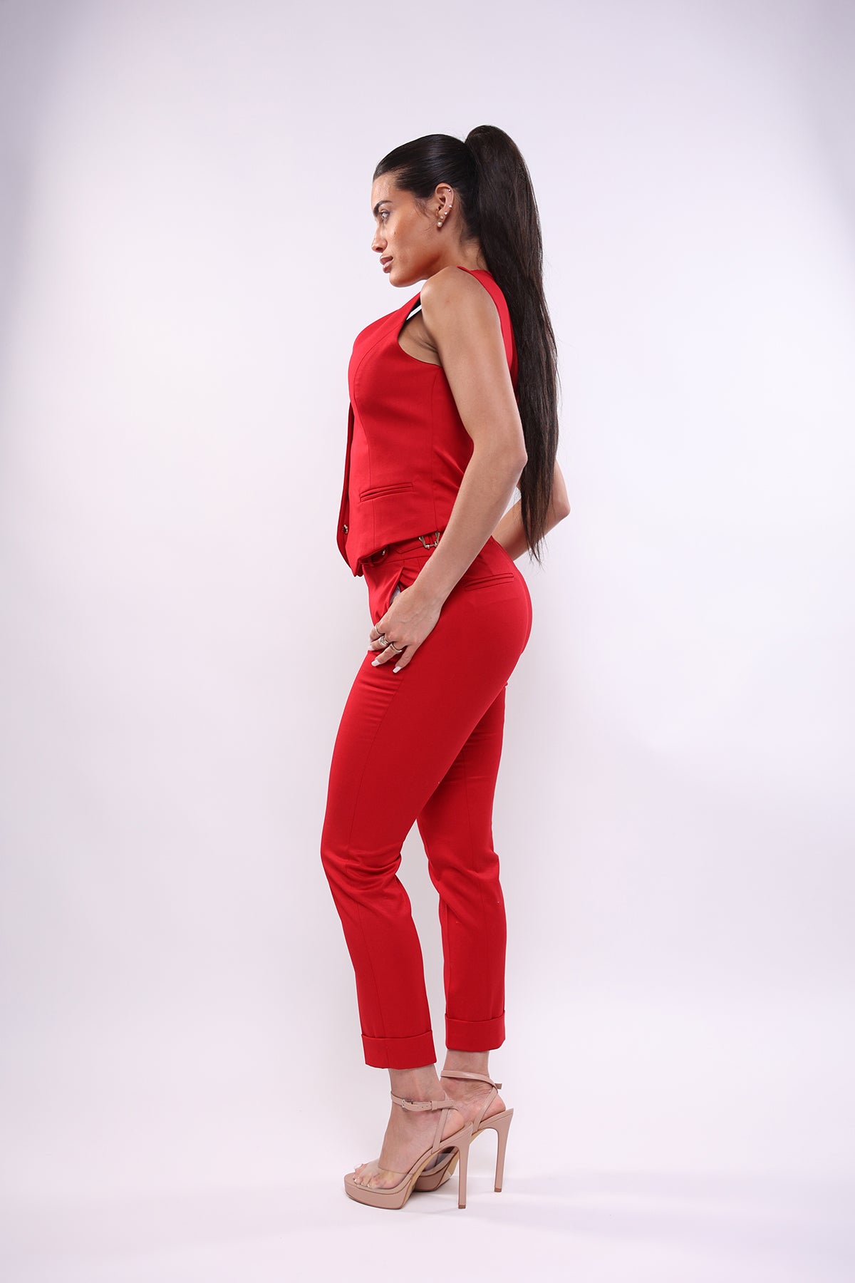 Pantalone rosso a sigaro