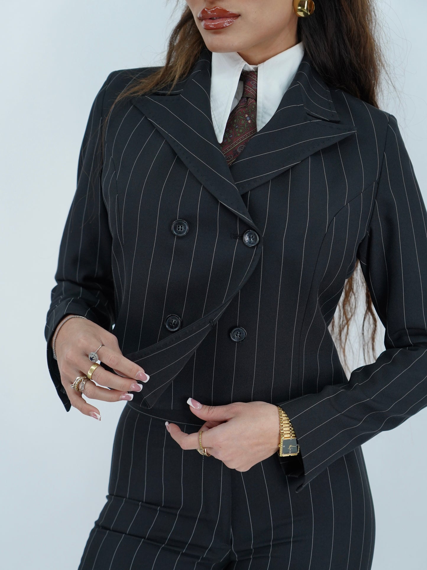 Giacca doppiopetto nero gessato .