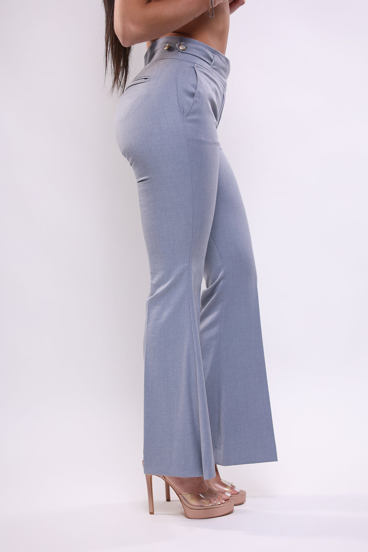 Pantalone azzurro polvere a zampa