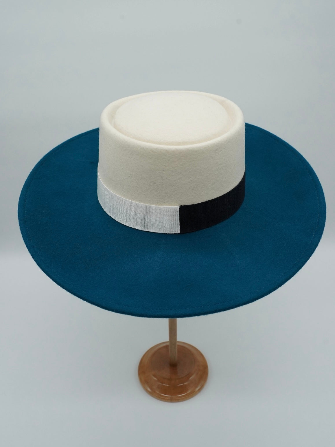 Cappello a cilindro Navi/Panna in feltro