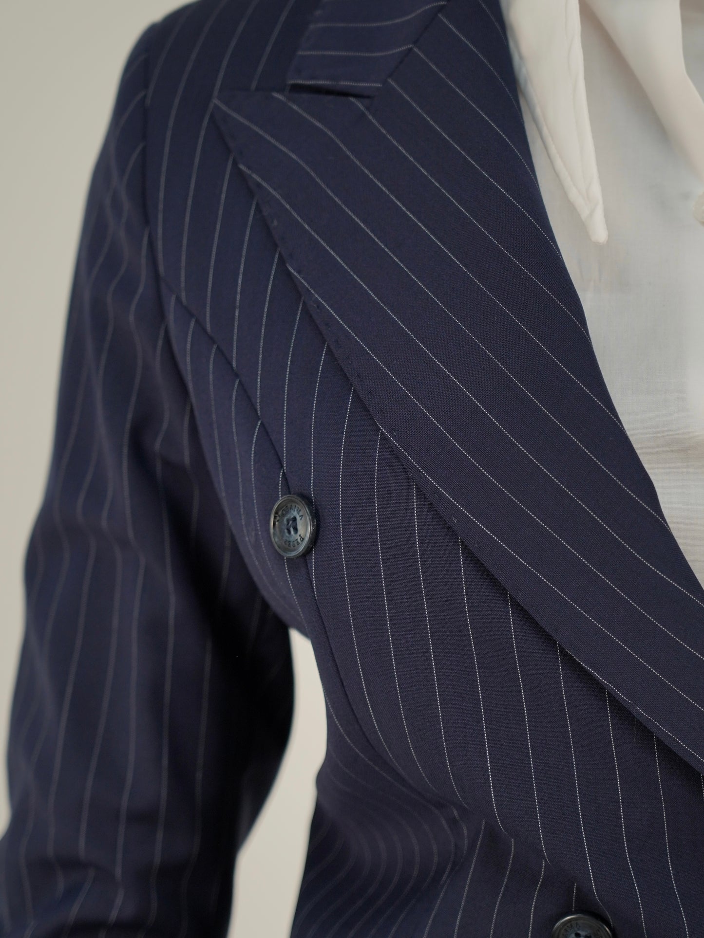 Giacca dopiopetto blu gessato