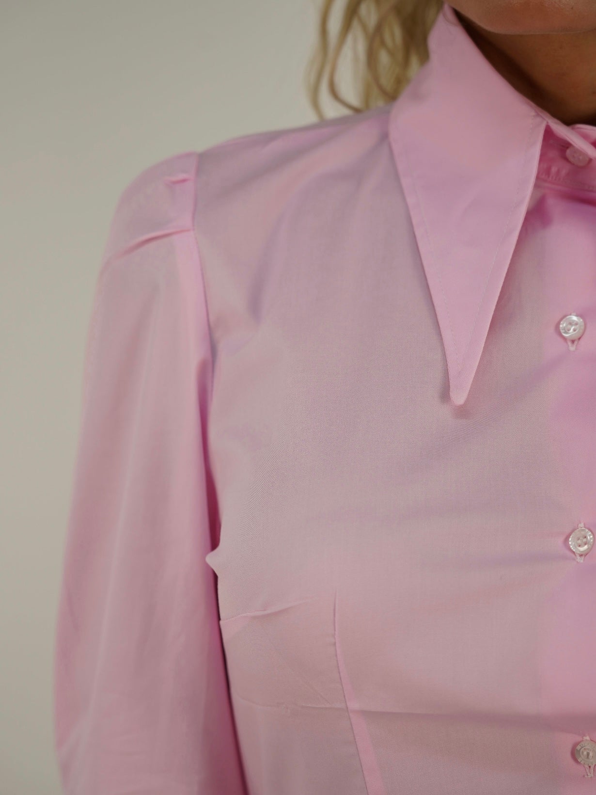 Camicia mory collo a vela in cotone rosa