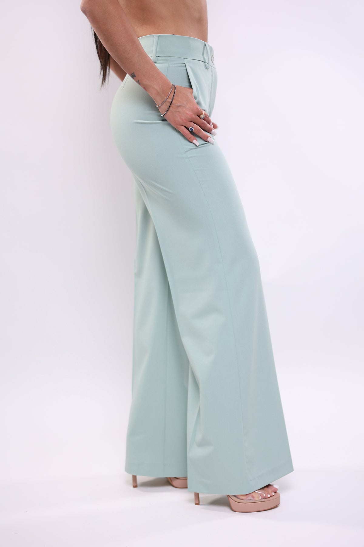 Pantalone a palazzo verde acqua