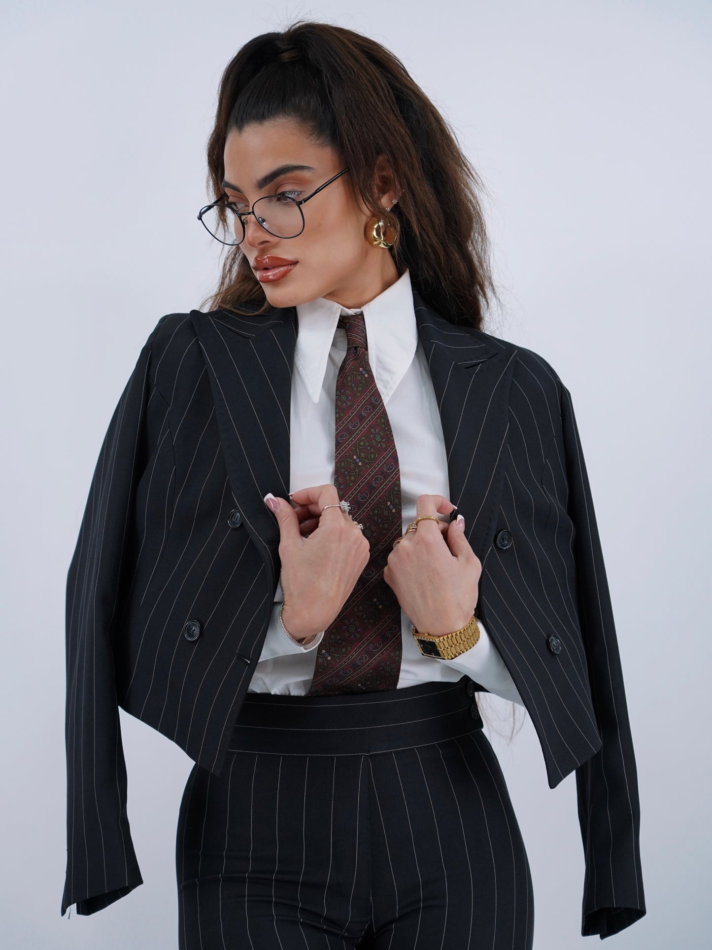 Giacca doppiopetto nero gessato .