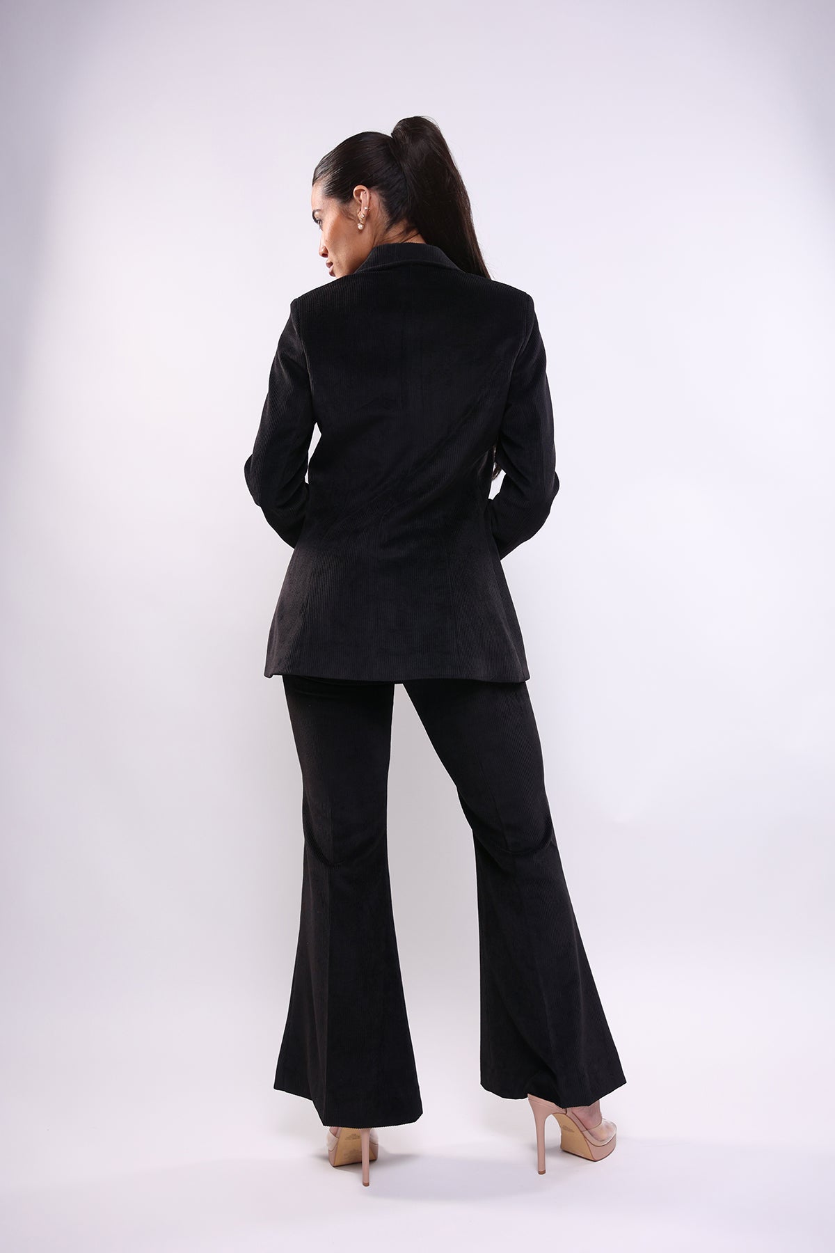 Pantalone velutto nero a coste vita alta