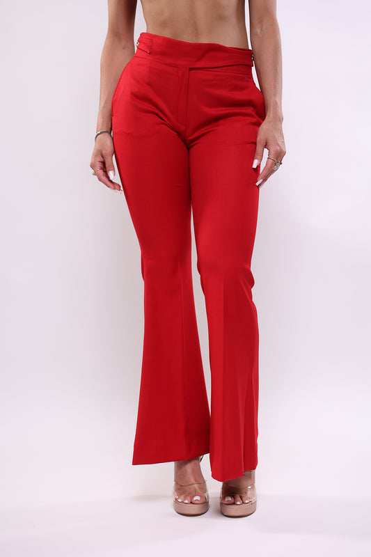 Pantalone rosso a zampa