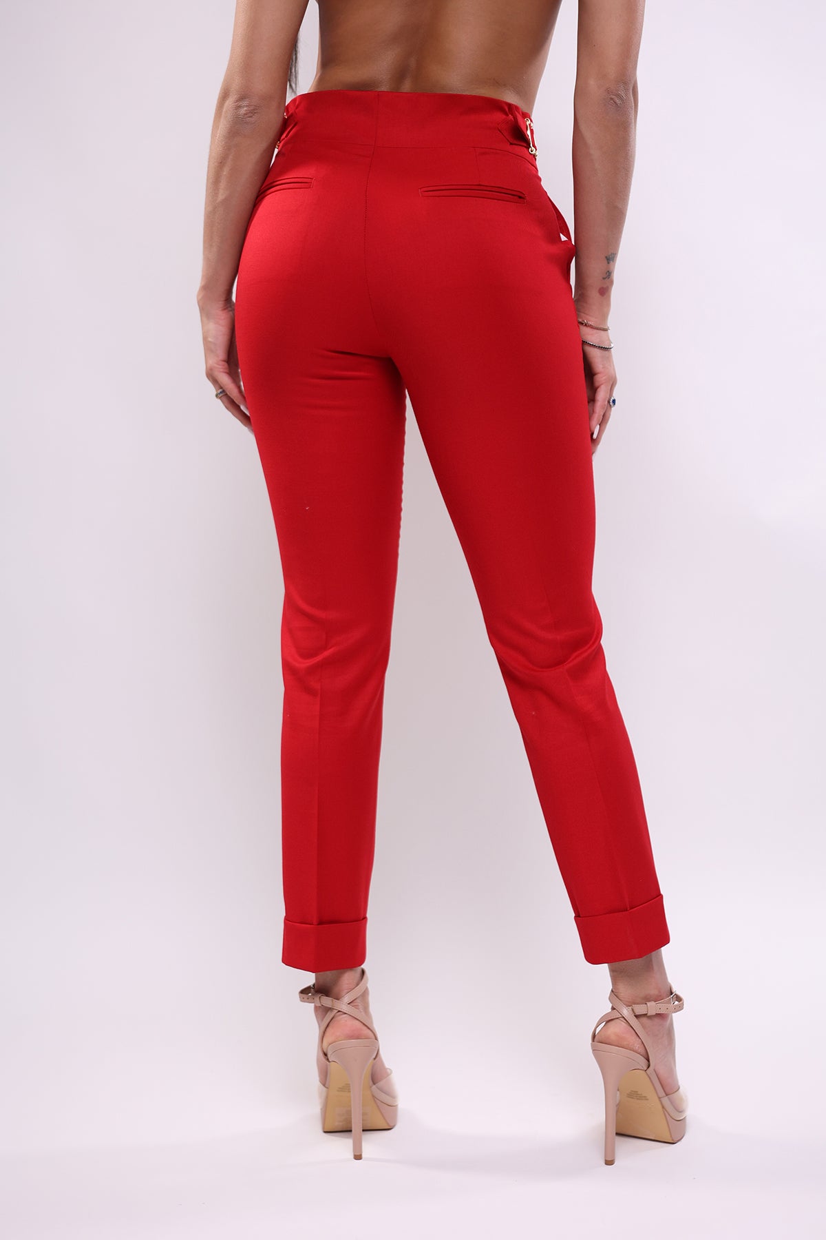 Pantalone rosso a sigaro